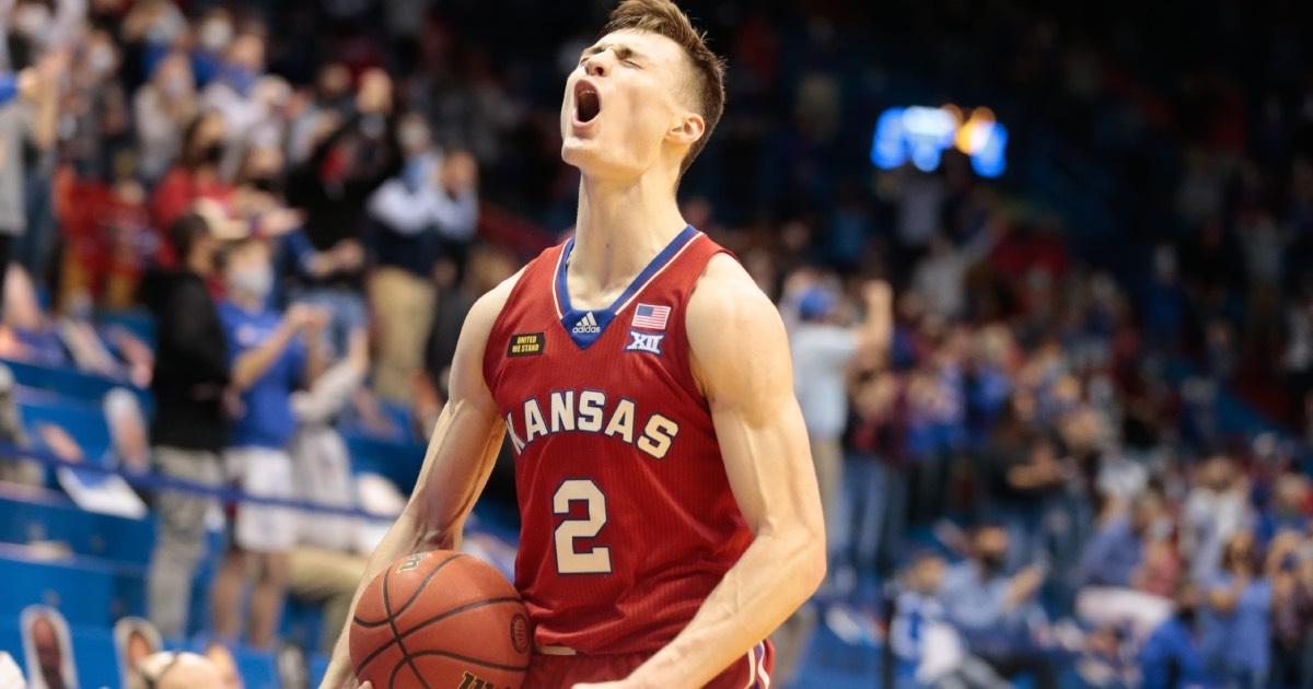 Kansas has won 25 games in a row in each of the last 14 seasons.